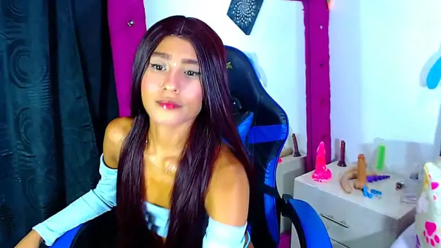 Jenng18 Live XXX-Chat