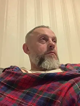 Frosl 现场XXX聊天