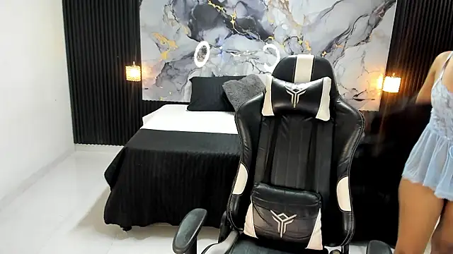 Ivy_16: онлайн-секс-чат