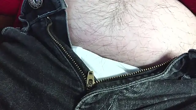 hairyandtiny 现场XXX聊天