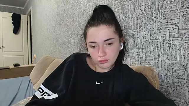 Liana_diva Obrolan Langsung XXX