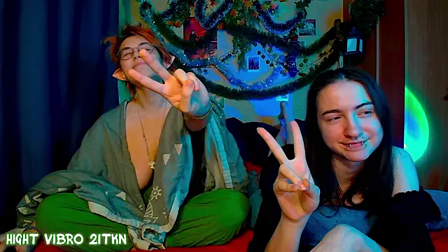 Chat +18 de TrickyKitsune ao vivo