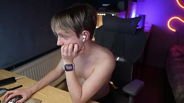 Alexycutie 现场XXX聊天