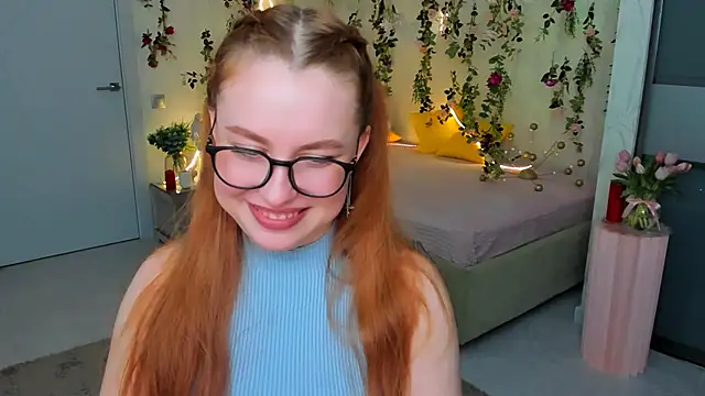 AirySilhouette élő XXX-chatje