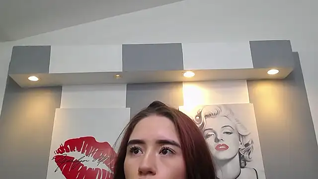 priya_tara élő XXX-chatje