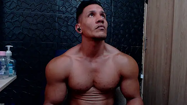 viktor_herrera 现场XXX聊天