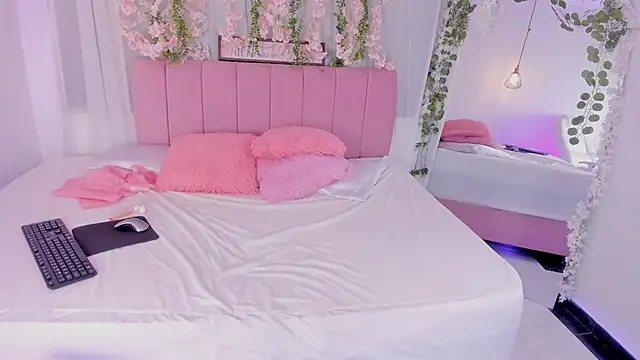 nicky_bonny18のライブXXXチャット