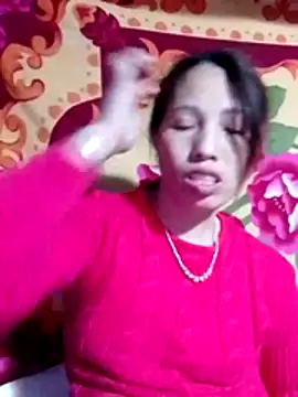 Gummiesu 在線直播表演