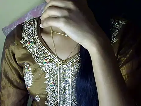 Czat XXX na żywo – Khushi_v