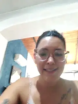 Chatroom XXX en direct de Harley-77