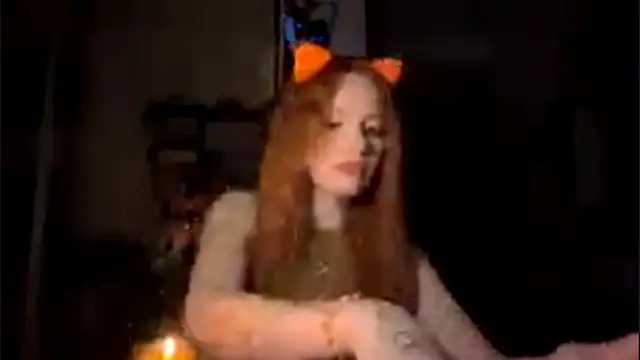 HeilyJeily élő XXX-chatje