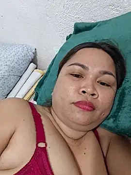 XXLorie_02 Chat XXX in diretta