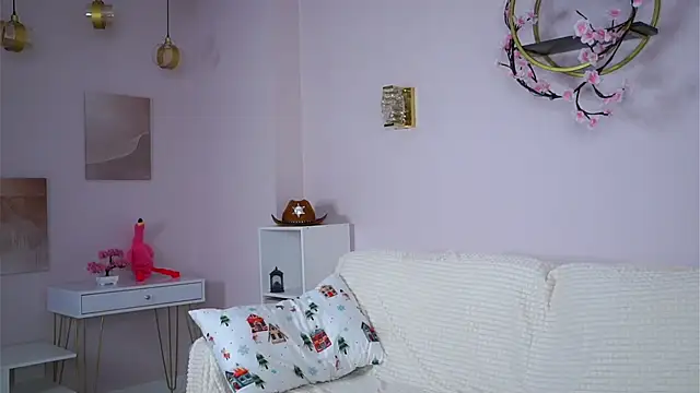 SunnivaCovil Adlı Modelin Canlı XXX Sohbeti