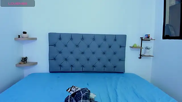 Saraarouusee Chat XXX in diretta