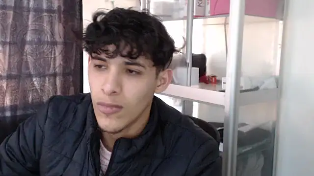 MaxStar26 webcam show