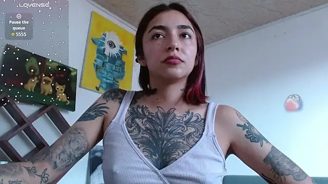 Chatroom XXX en direct de ZoeBakers_