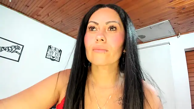 Tania_mature 现场XXX聊天