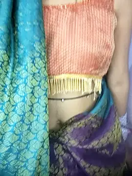 Khatta_Meeth Adlı Modelin Canlı XXX Sohbeti