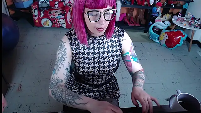 Chat XXX en directo de MissMiia2