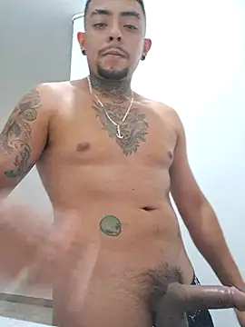 Chatroom XXX en direct de BASTIAN_NICOLAS_