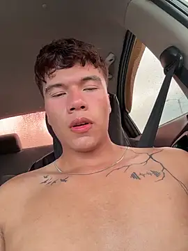 Živý XXX chat Logan_smith1