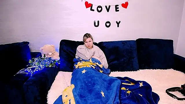 Incredible_Ariela Pertunjukan Webcam