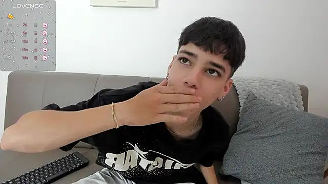 Chat +18 de oblivion_deku ao vivo