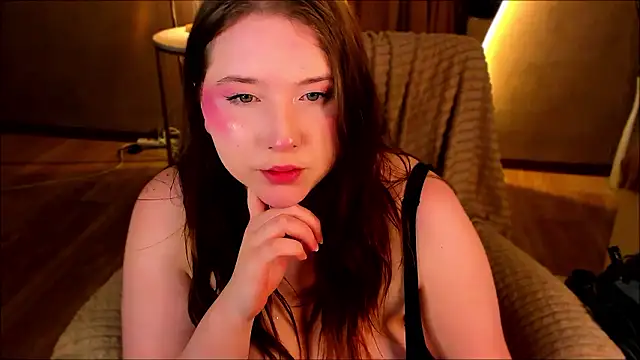 Selena_Muse Chat XXX in diretta