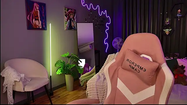 Chat XXX ao vivo de plugmyHDMI