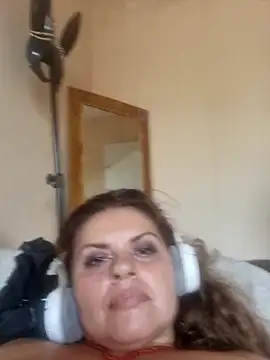 OliviaRojas Live XXX-chat