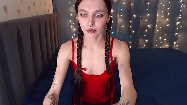 Chatroom XXX en direct de ChloeSunny