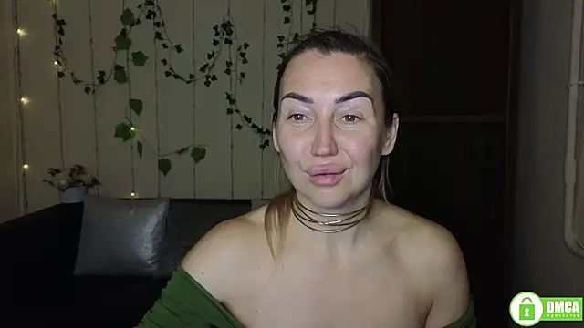 Kiss_julli88I Chat XXX live