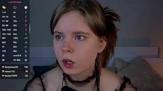 JulietteRain Chat XXX in diretta