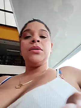 Layla-daring Live XXX Chat