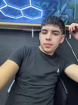 Johan_stick Live XXX-chat