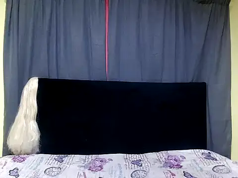 TallHornyTrans: вебкам-шоу