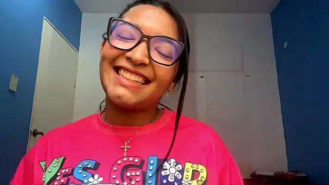 Chat XXX ao vivo de EstelleSchmeichel