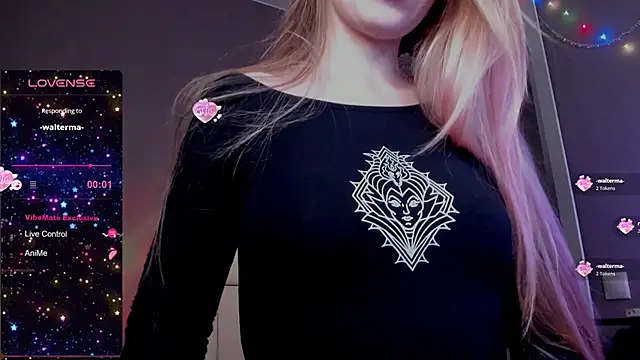 Aqualen élő XXX-chatje