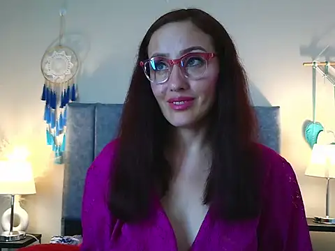 IberianMoonMK live XXX chat