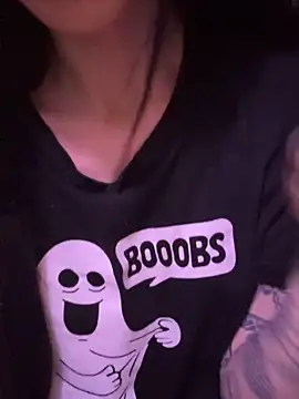 MissMidnightUK Live XXX-chat