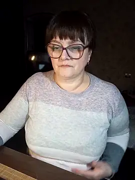 BrandiOhNightのライブXXXチャット