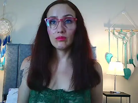 IberianMoonMKのライブXXXチャット