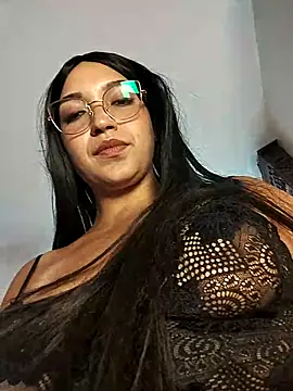 Chat XXX en directo de FallsForHerSmile