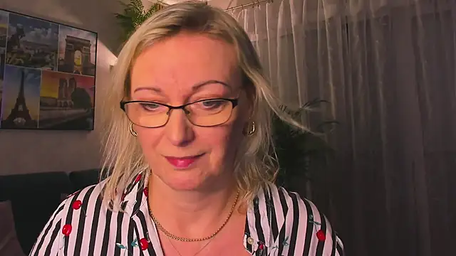 vanessa_chat Adlı Modelin Web Kamerası Şovu