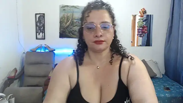 Aleja_Gonzales 现场XXX聊天