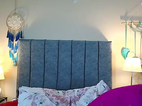 IberianMoonMK Chat XXX in diretta