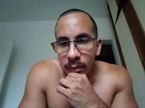 AndresBrazil live XXX chat