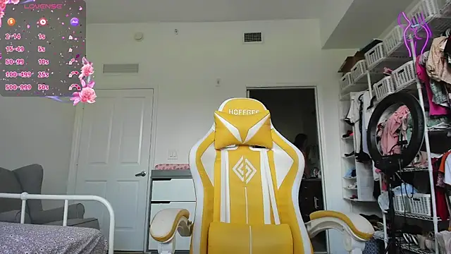 sweetbuttocks1: απευθείας συνομιλία ΧΧΧ