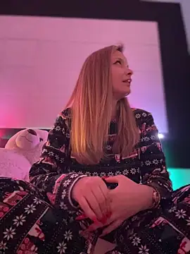 AnastasiaAniess Chat XXX in diretta