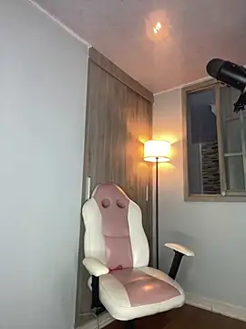 Chat +18 de Vanesa_novvoa ao vivo